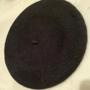 Forever 21 French beret hat